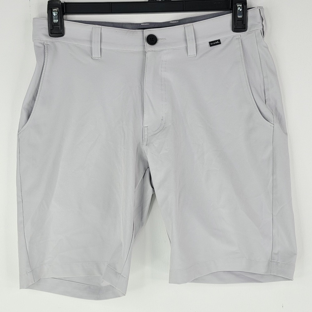 Travis Mathew Starnes Men's 30 Golf Shorts 4-Way Stretch Chino Light Gray 1MQ081 - Picture 2 of 13